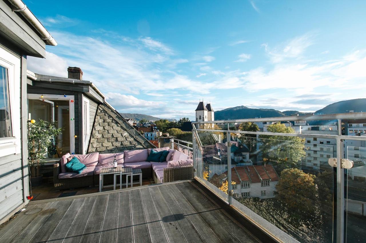 Spacious Penthouse With Grand Terrace Берген Экстерьер фото